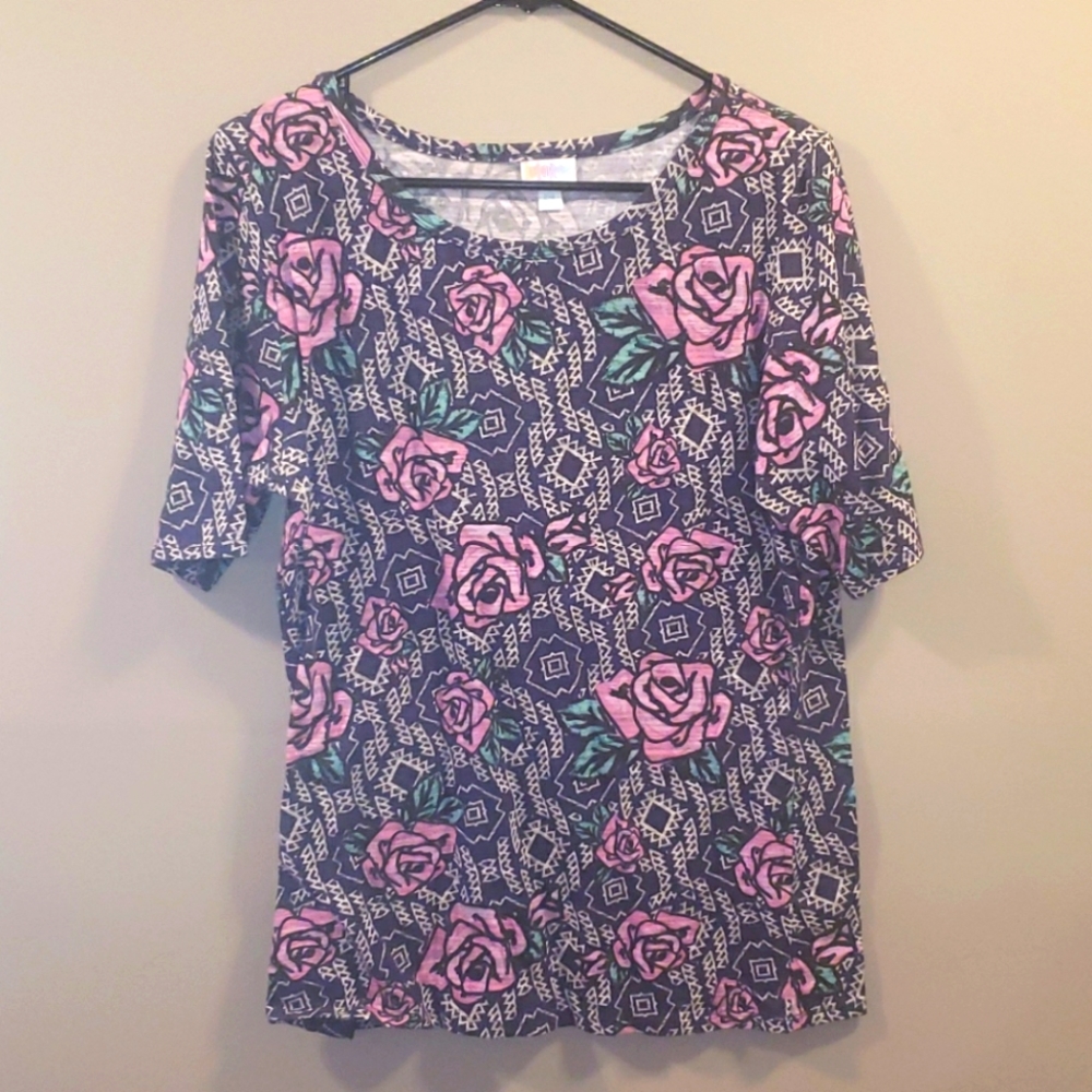 LuLaRoe GiGi Top